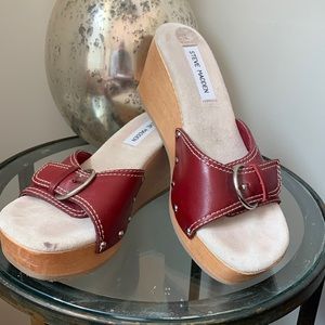 Steve Madden Red Leather Wooden Drill Wedge Sandal